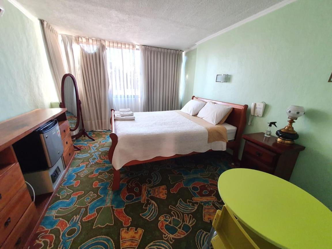 Hotel San Felipe El Real Екстериор снимка