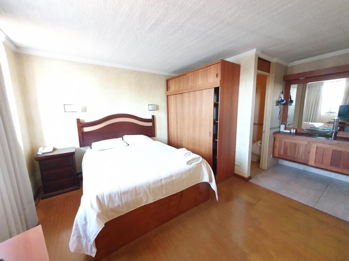 Hotel San Felipe El Real Екстериор снимка